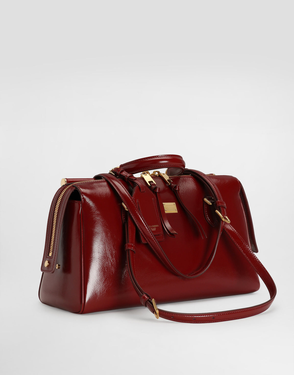 Vittoria Medium Handbag in Calfskin Leather